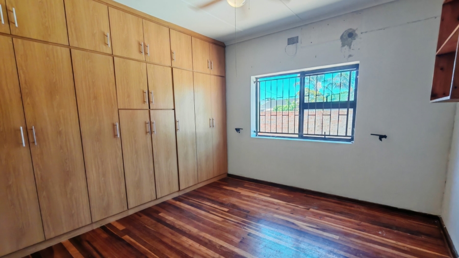 3 Bedroom Property for Sale in Hartenbos Central Western Cape